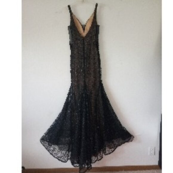 Unique Ellie Wilde MON CHERI Sz 4 Black Mermaid Dress Spider Web Gothic Princess - Picture 3 of 15